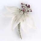 14k-gouden-broche-met-bergkristalrobijn-en-briljant-single-cut-geslepen-diamant