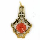 18k-geel-gouden-hanger-bezet-met-koraal