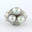 18k-witgouden-ring-bezet-met-parel-en-bolsjewiek-geslepen-diamant-tot.-023ct