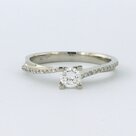 18k-wit-gouden-ring-bezet-met-briljant-geslepen-diamant-tot.-0.38ct