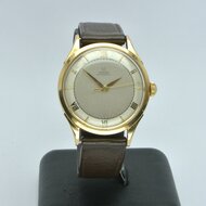 Omega-Bumper-Automatic-Bumper-18k-yellow-gold-case-|-ref-2421