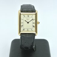Chopard-Tank-25mm-x-33mm-|-ref-2012-18k-yellow-gold-case